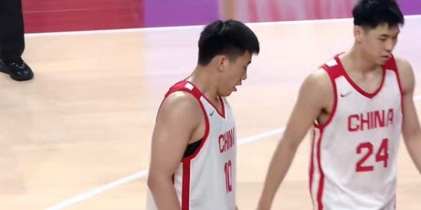 官方登录通道-群星闪耀，中国男篮热身赛小胜，王俊杰抢11个进攻篮板，徐昕10+8
