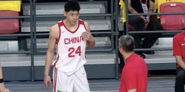 官方登录通道-群星闪耀，中国男篮热身赛小胜，王俊杰抢11个进攻篮板，徐昕10+8